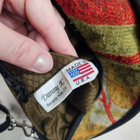 Danny K. Tapestry Crossbody Bag Multicolor Adjustable Strap Zipper Compartments - Picture 3 of 16